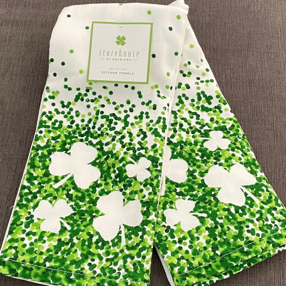 Shamrock kitchen towels☘️